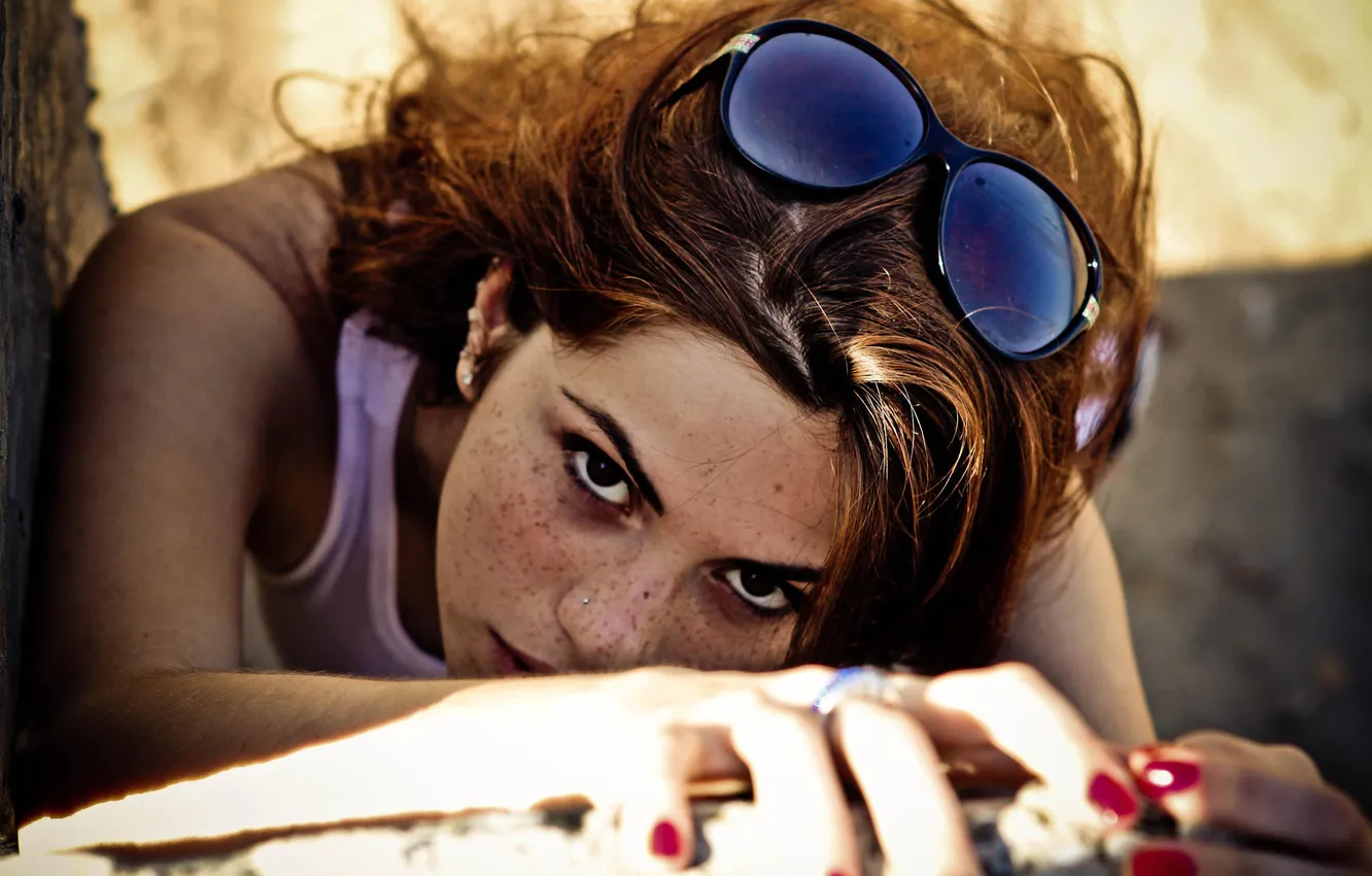 Photo wallpaper look, glasses, freckles