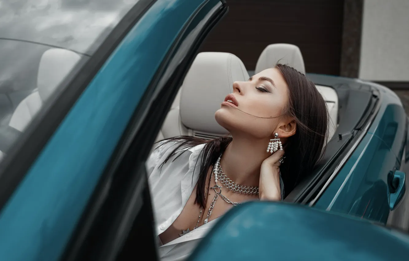 Photo wallpaper girl, decoration, pose, brunette, car, salon, Vadim Mironov