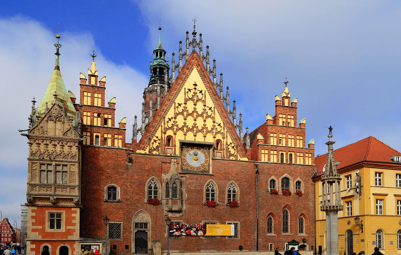 Photo wallpaper the sky, people, home, Poland, town hall, Wroclaw