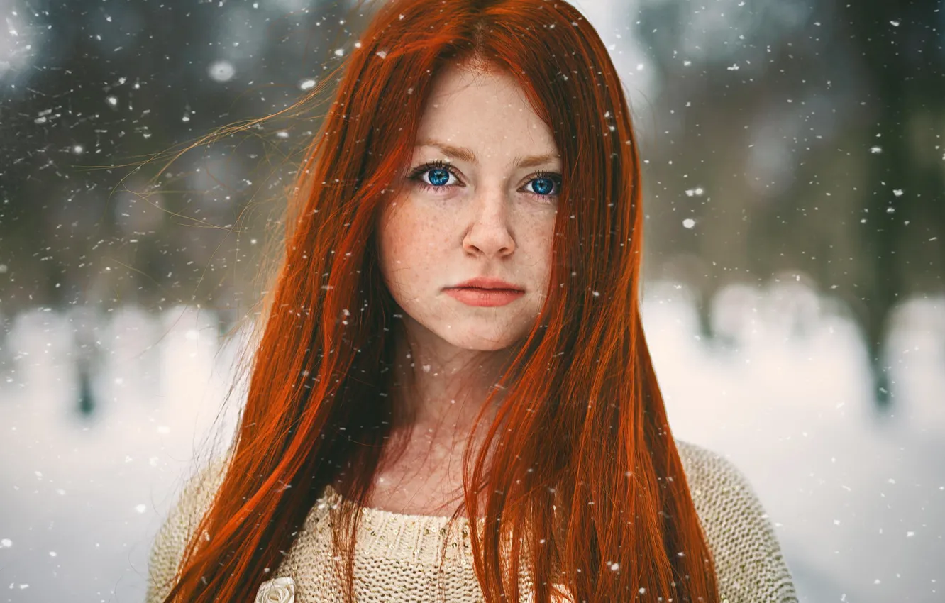 Photo wallpaper snow, portrait, redhead, red girl