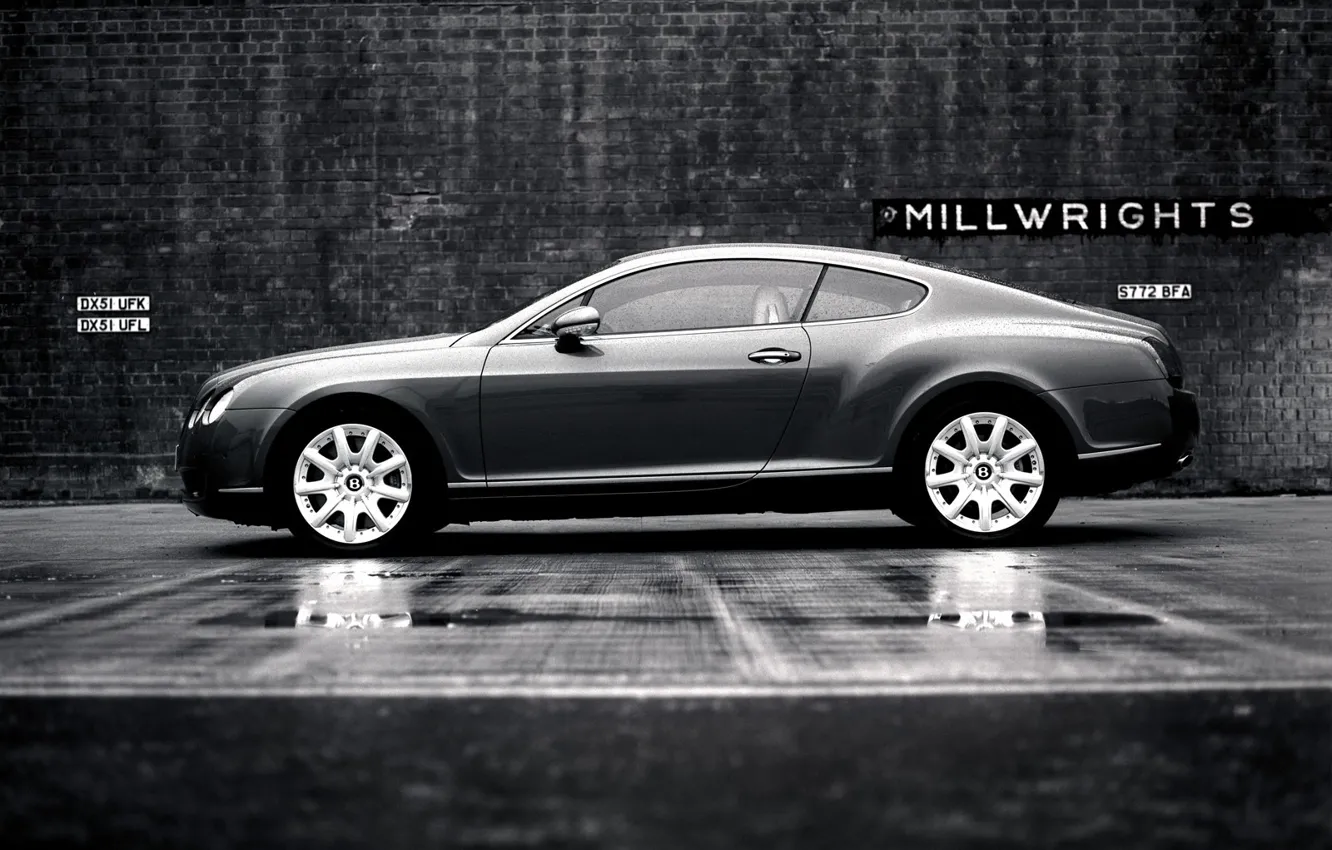 Photo wallpaper Wall, Bentley, Black and white
