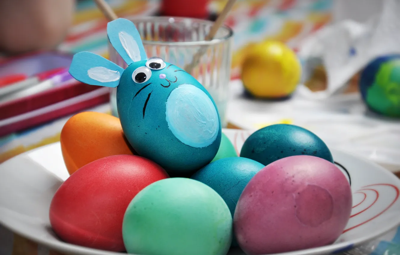 Photo wallpaper holiday, eggs, spring, rabbit, plate, Easter, Bunny, faces