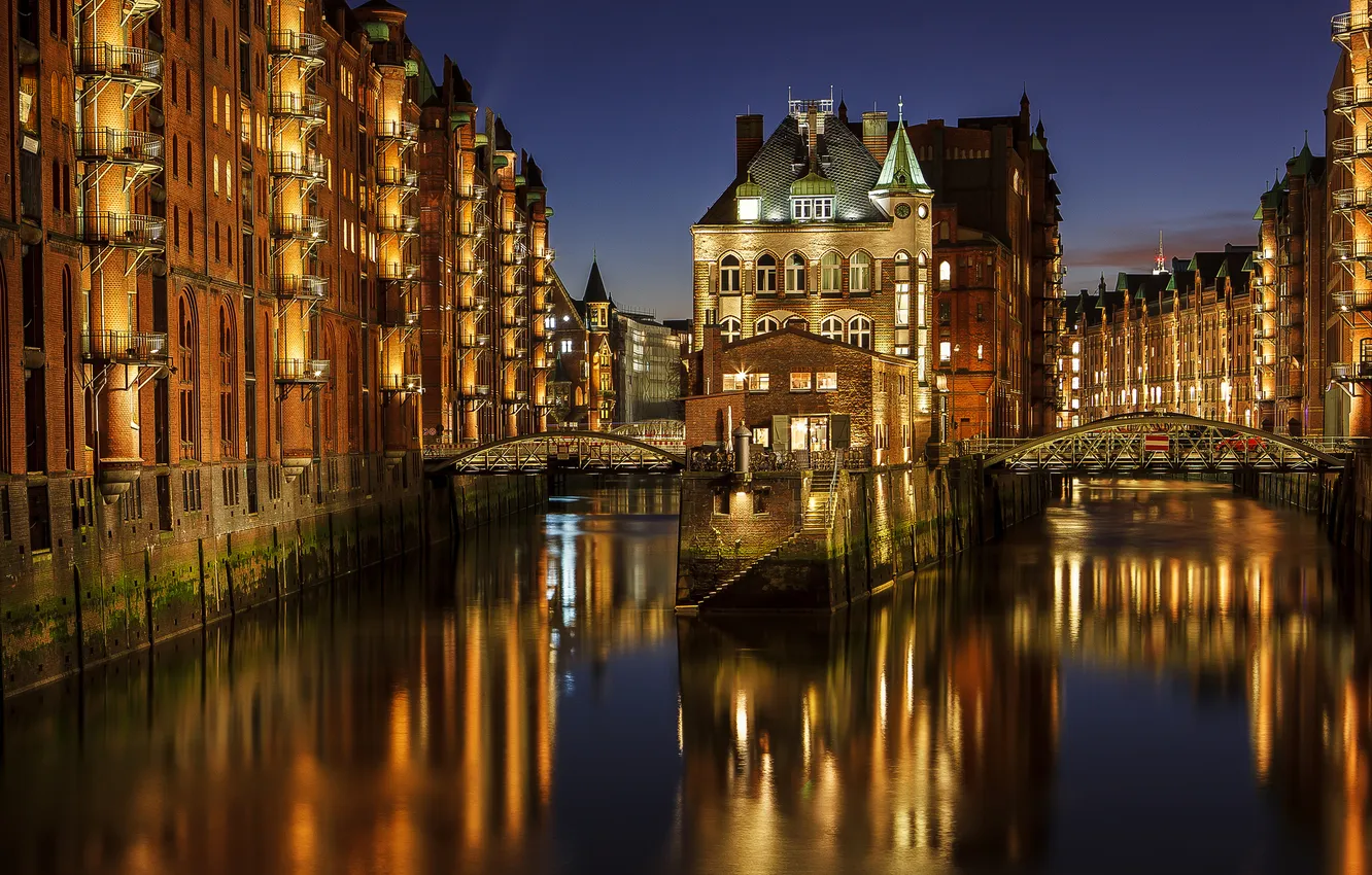Photo wallpaper night, bridge, lights, home, Germany, channel, Hamburg, n