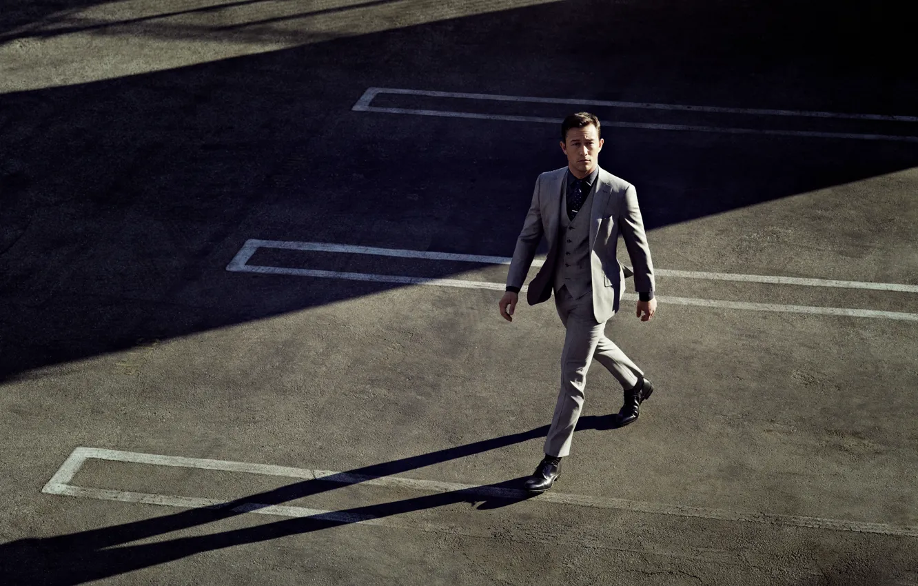 Photo wallpaper the sun, costume, actor, 2012, photoshoot, the view from the top, Joseph Gordon-Levitt, Joseph Gordon-Levitt