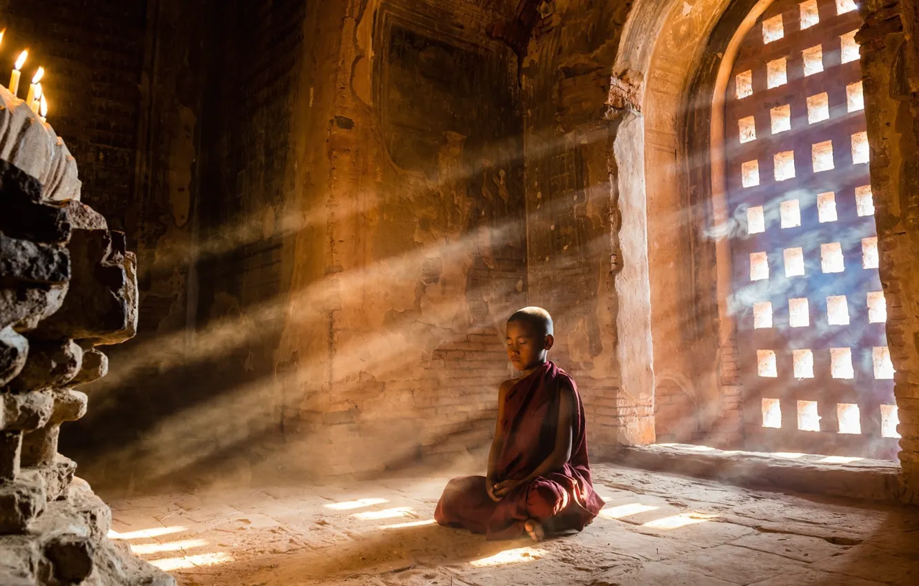 Photo wallpaper light, photo, boy, mood, child, sunlight, door, meditation