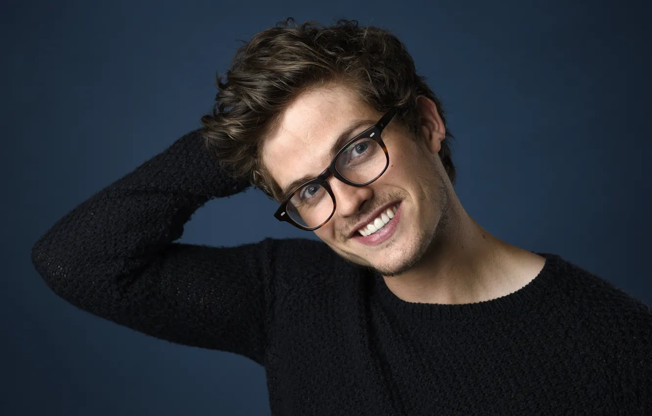 Photo wallpaper smile, glasses, actor, Daniel Sharman