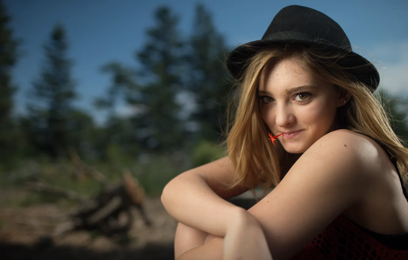 Photo wallpaper Willow Shields, Willow Shields, Keith Cotton