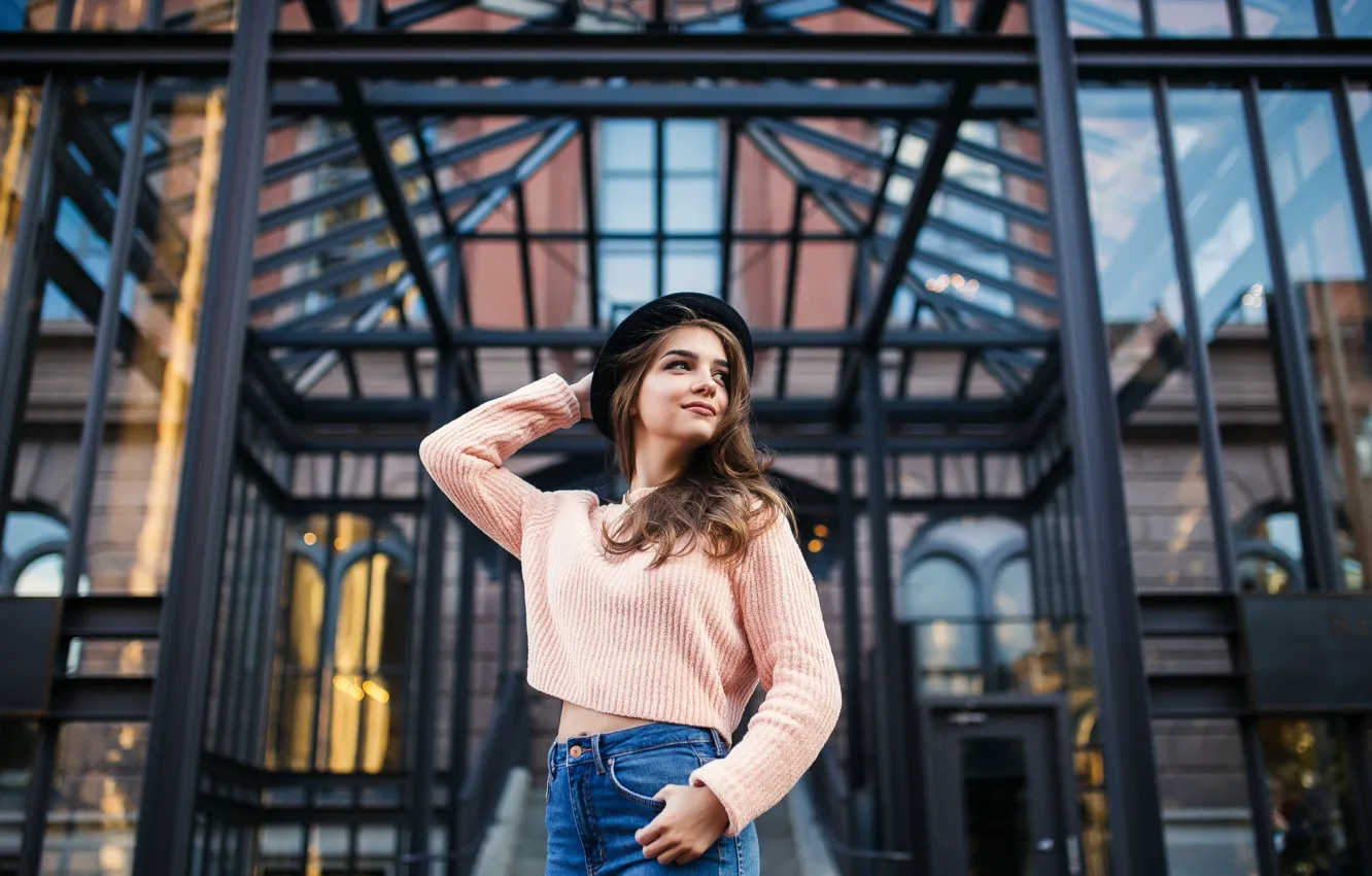 Photo wallpaper pose, background, model, building, portrait, jeans, hat, makeup