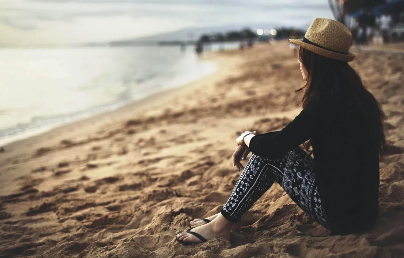 Photo wallpaper beach, sea, girls, memories