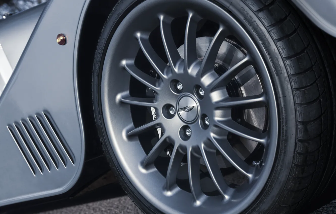 Photo wallpaper logo, wheel, Morgan, Morgan Plus Six, Plus Six