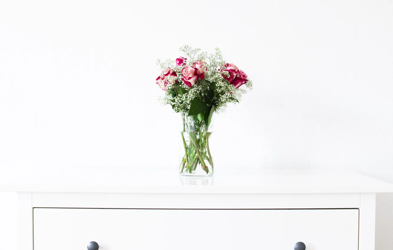 Photo wallpaper table, roses, bouquet, vase
