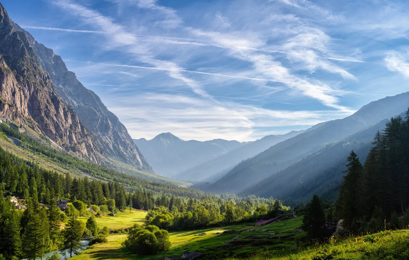 Photo wallpaper clouds, mountains, Italy