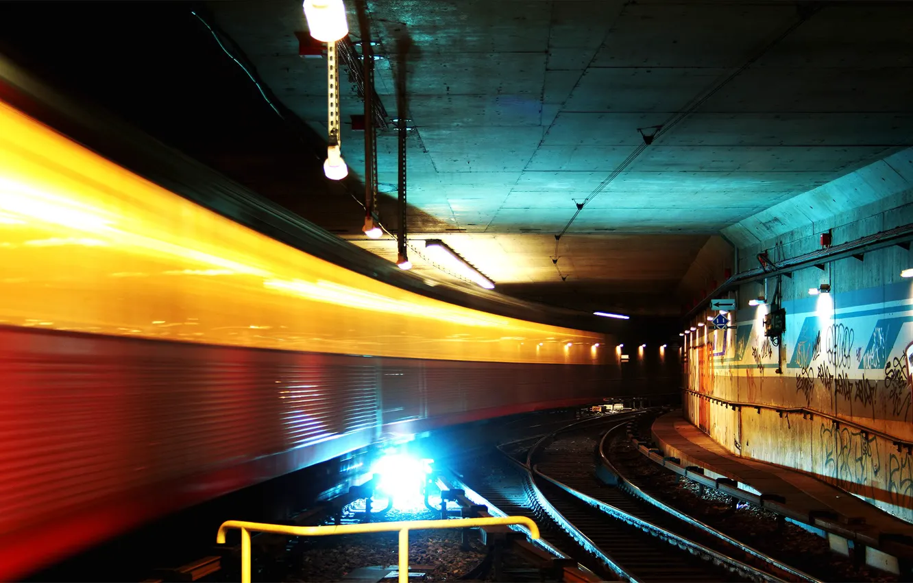 Photo wallpaper lights, metro, the tunnel