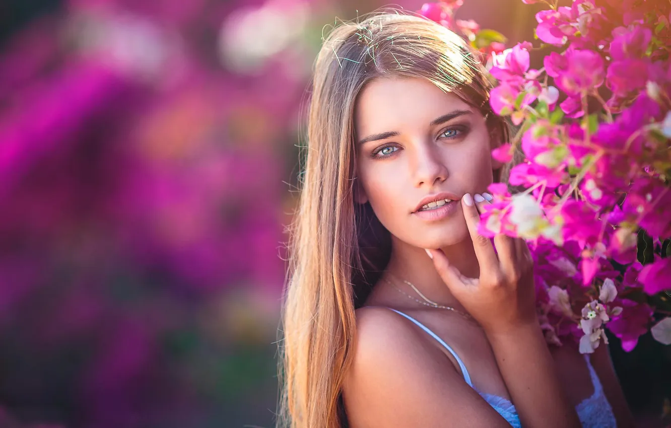 Photo wallpaper look, flowers, portrait, Valeri