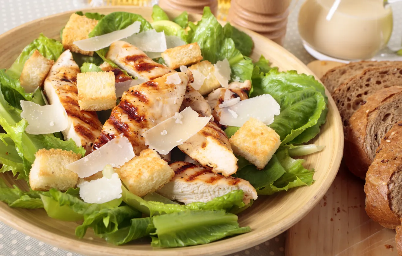 Photo wallpaper chicken, salad, Caesar, Parmesan, croutons