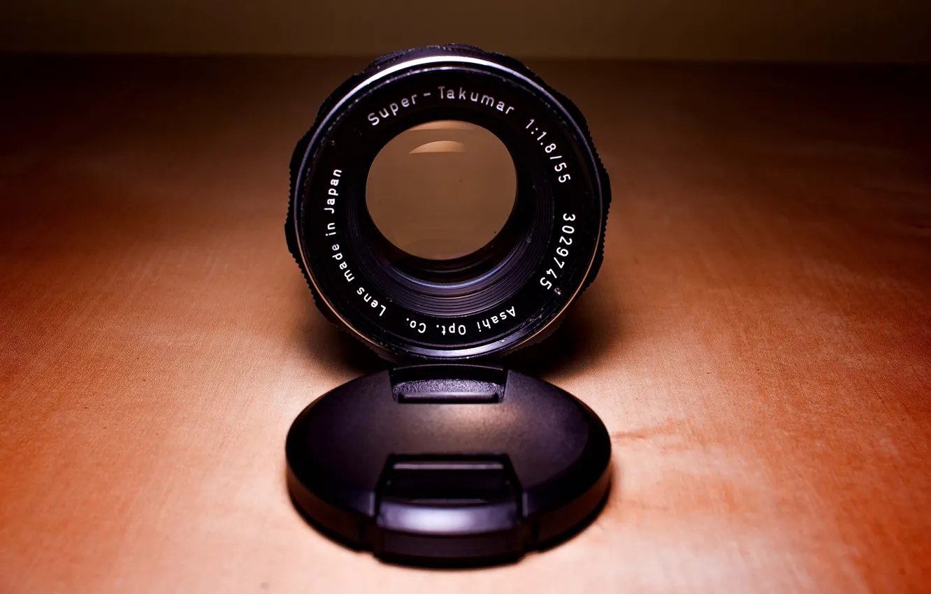 Photo wallpaper glass, wood, lens, Super Takumar