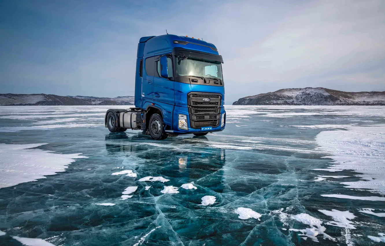 Photo wallpaper Frozen, Ford F-Max, Baikal Lake