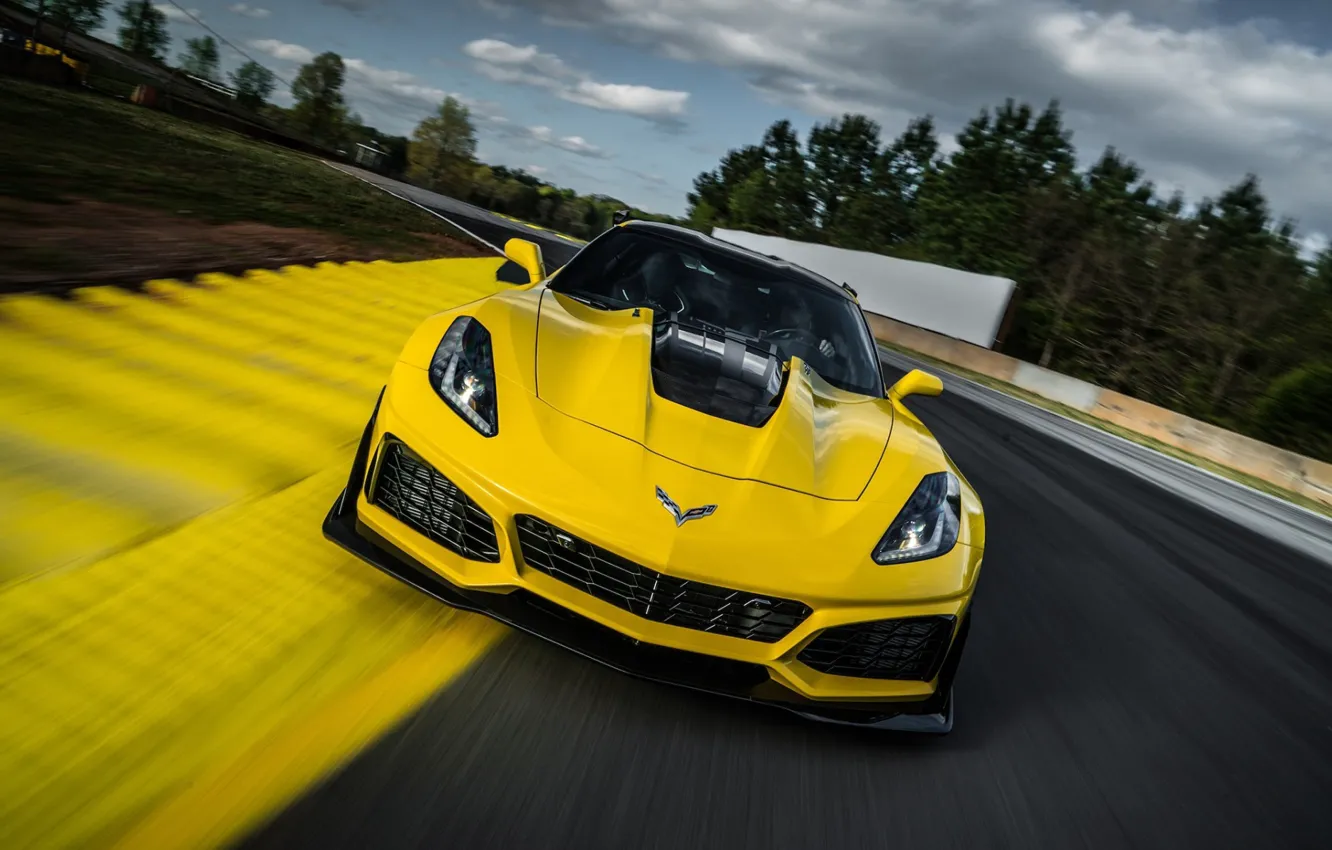Photo wallpaper Corvette, Chevrolet, ZR1, Race, Yellow
