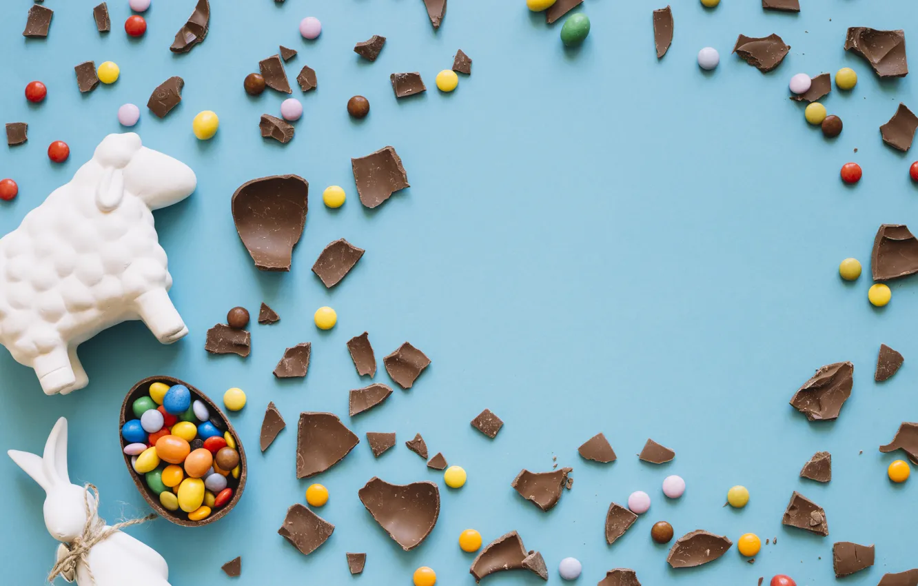 Photo wallpaper eggs, sweets, figurines, kinder, yeast