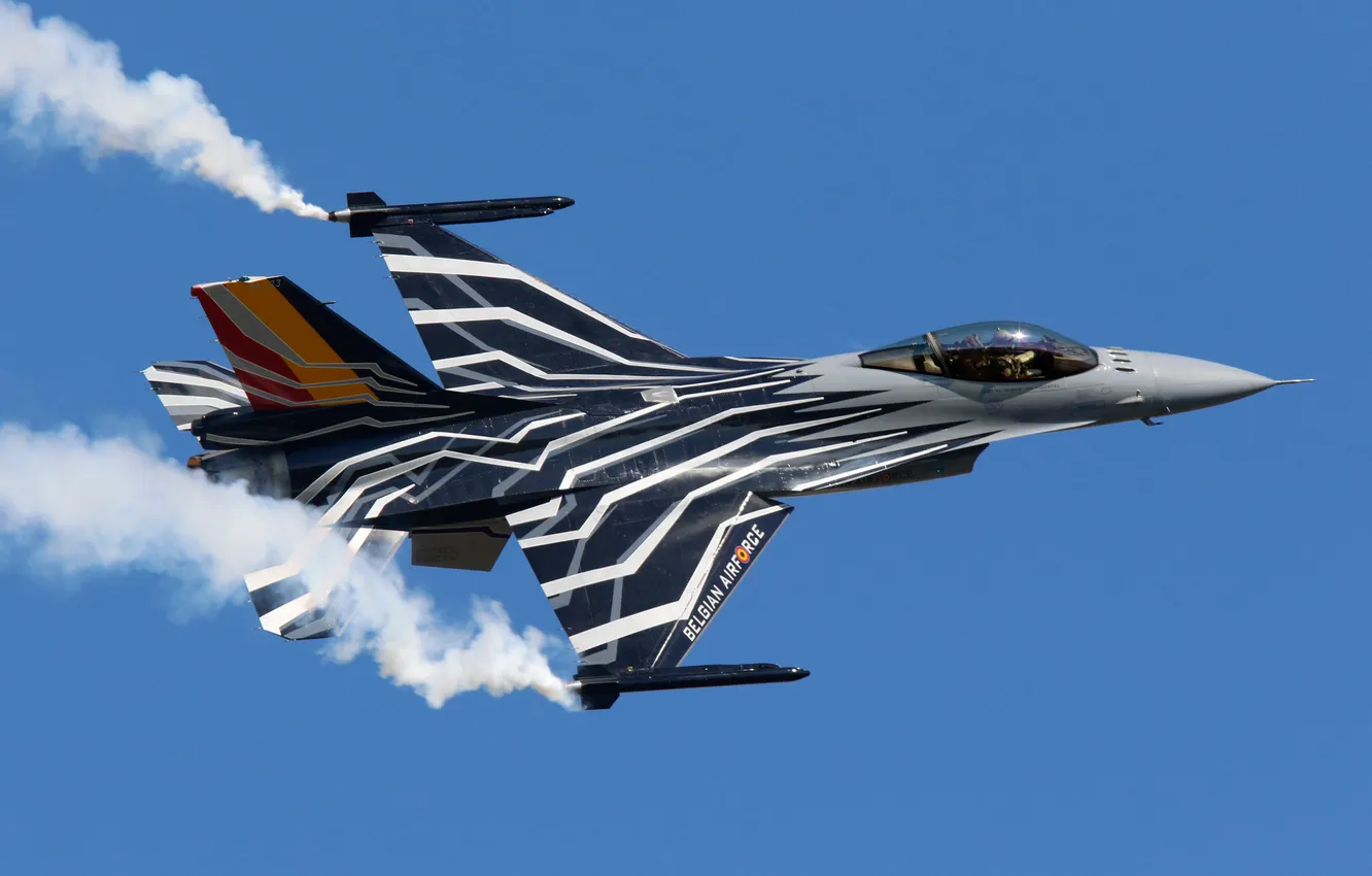 Photo wallpaper the sky, flight, pilot, F-16, Fighting Falcon