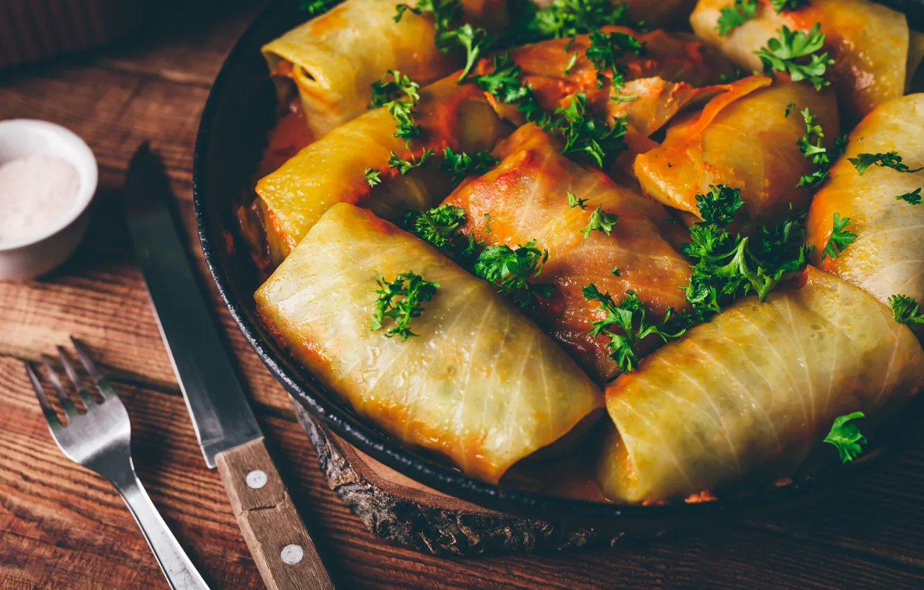Photo wallpaper table, Board, knife, plug, parsley, pan, Russian cuisine, meat