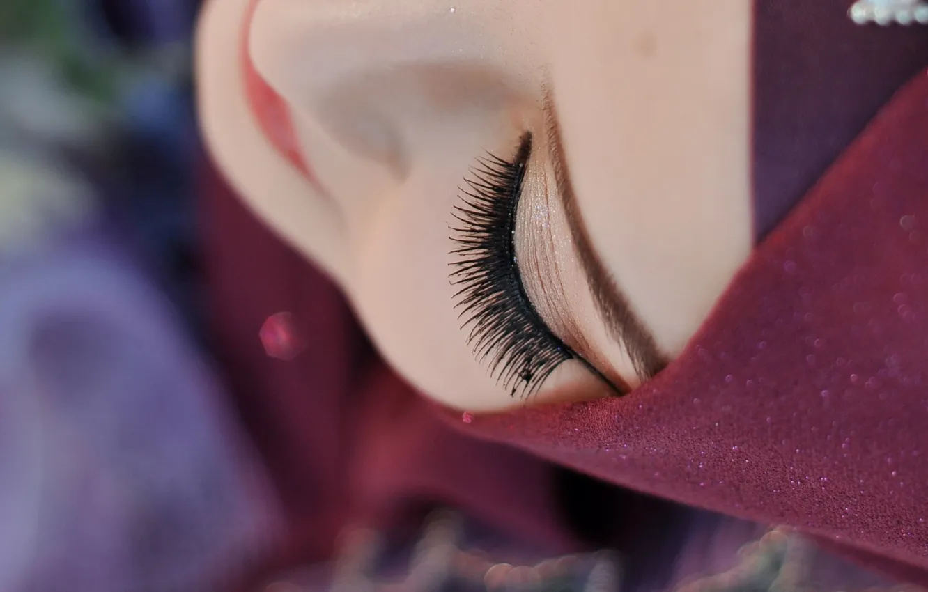 Photo wallpaper girl, macro, face, eyelashes, eyebrows, shawl