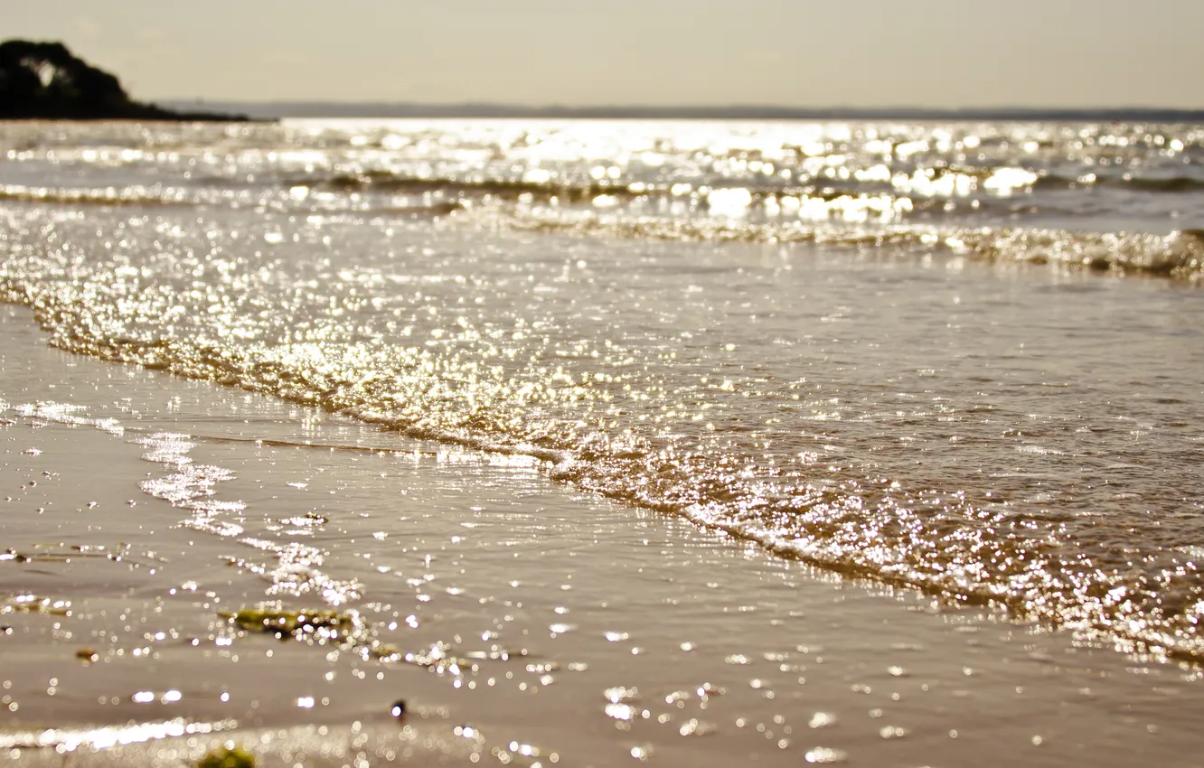 Photo wallpaper sand, sea, wave, the sun, glare, coast