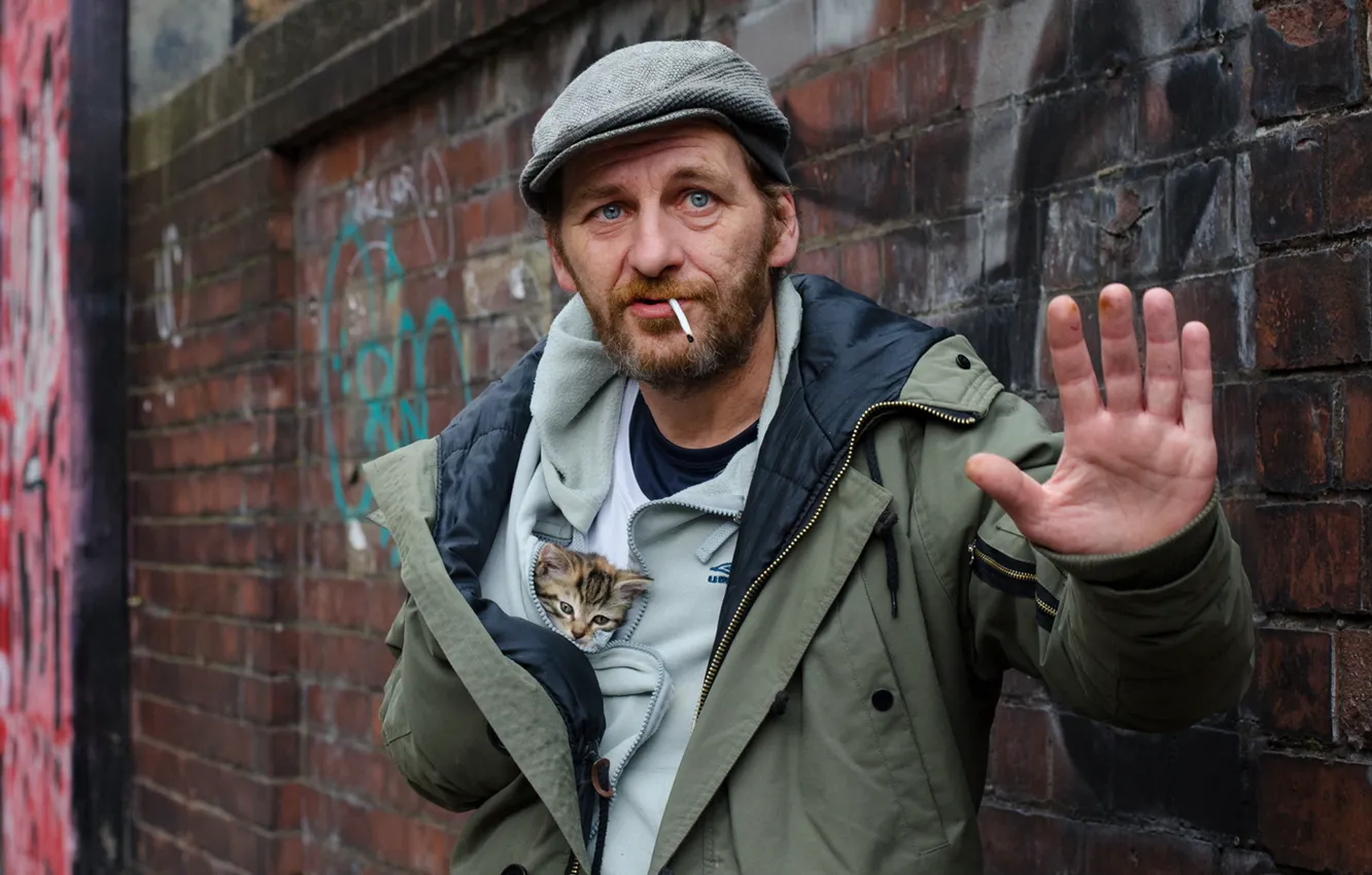 Photo wallpaper cat, people, shower