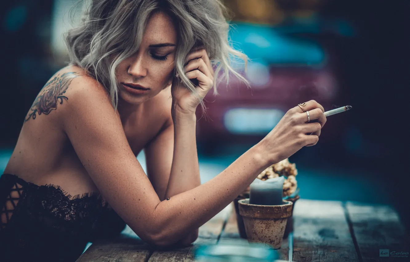 Photo wallpaper pose, model, smoke, portrait, hands, makeup, tattoo, hairstyle