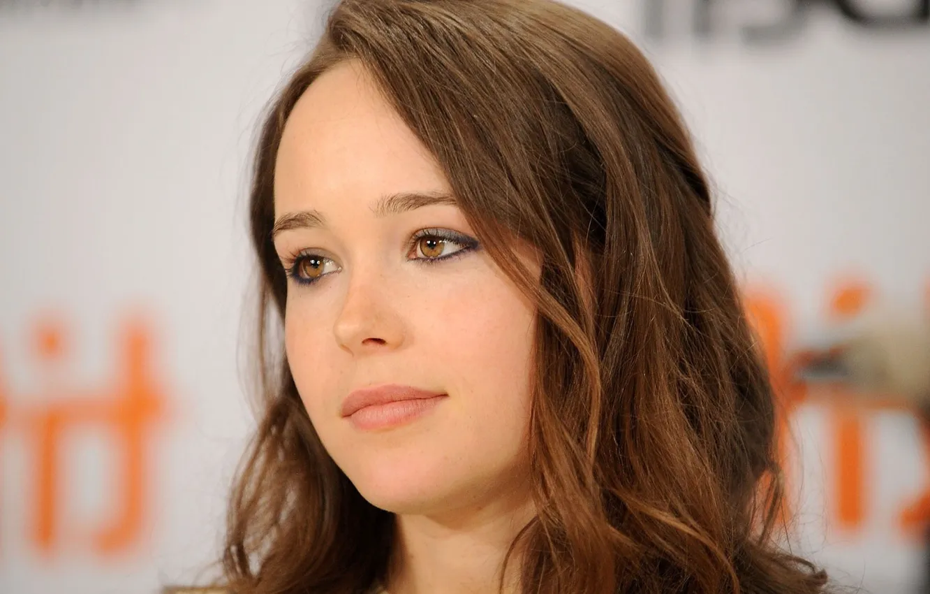 Photo wallpaper actress, brunette, Ellen Page, brown-eyed, Ellen Page