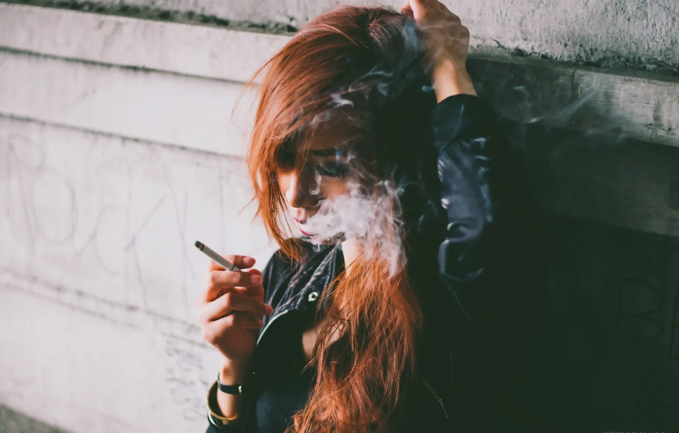 Photo wallpaper girl, smoke, cigarette