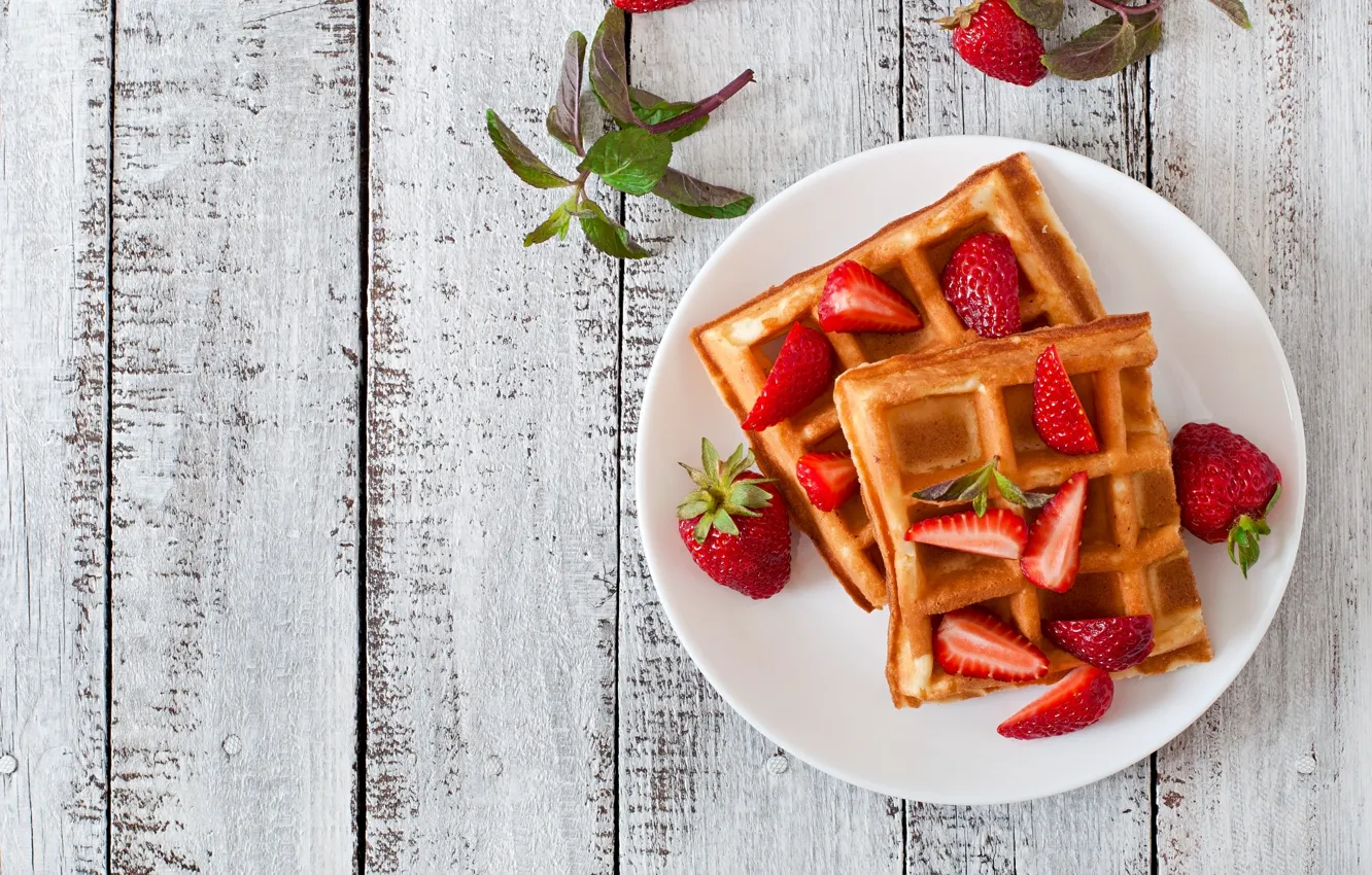 Photo wallpaper leaves, berries, Board, strawberry, plate, light background, mint, waffles