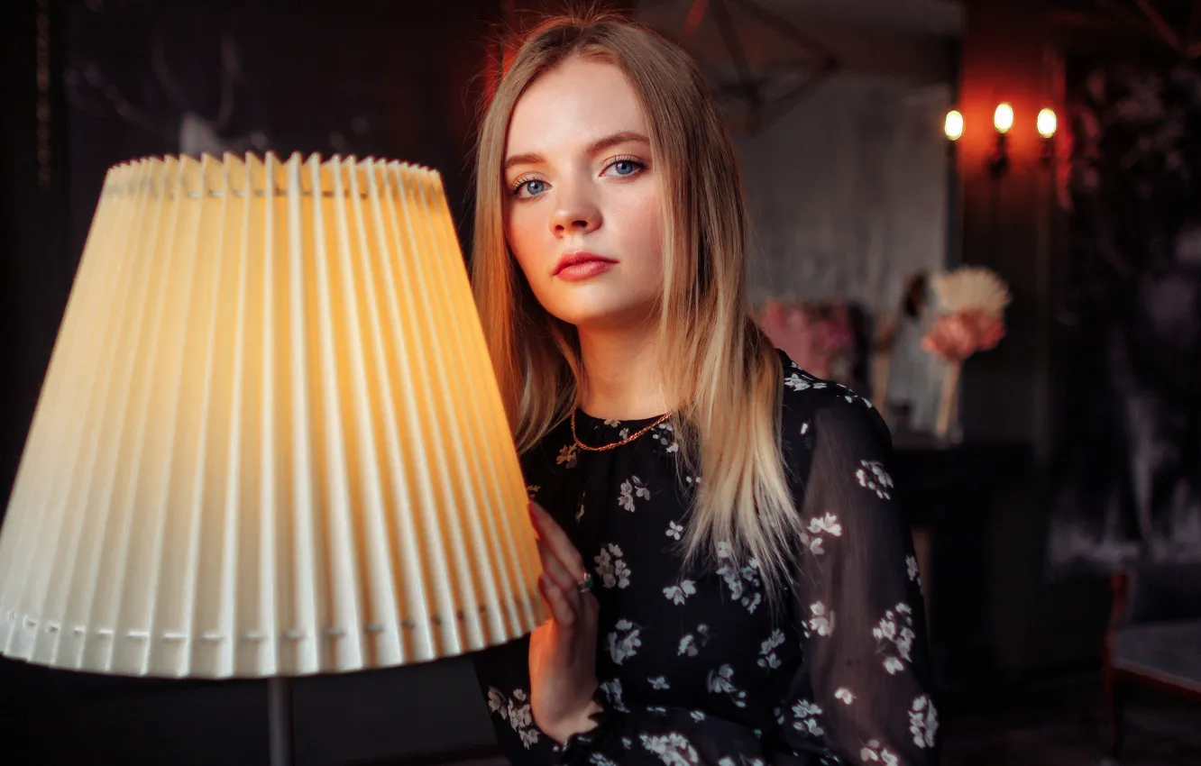 Photo wallpaper girl, lamp, blonde, lampshade, Viktor Rakov