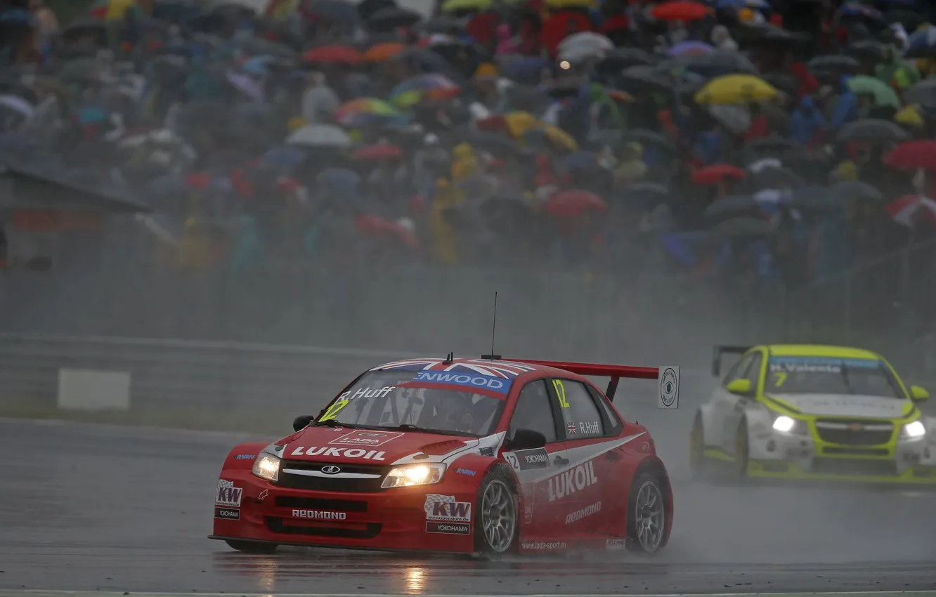 Photo wallpaper rain, lights, Chevrolet, Lada, the audience, Lada, Granta, Grant