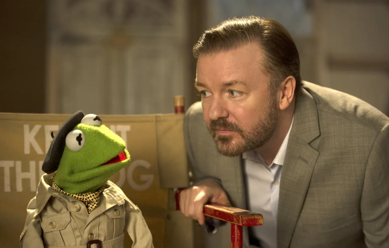 Photo wallpaper The Muppets-2, Muppets Most Wanted, Ricky Gervais, Kermit
