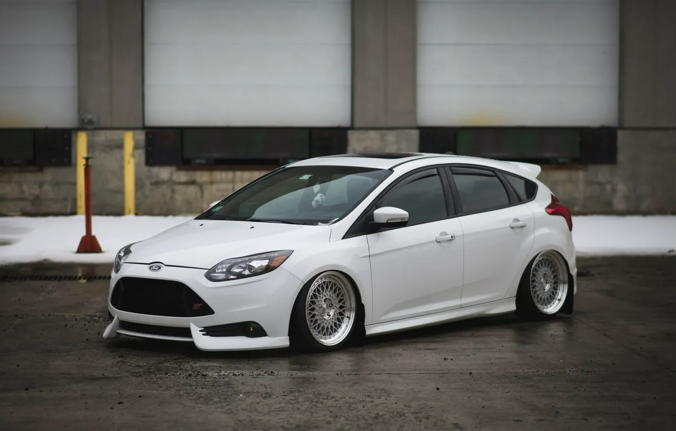 Photo wallpaper focus, white, wheels, ford, Ford, tuning, front, focus