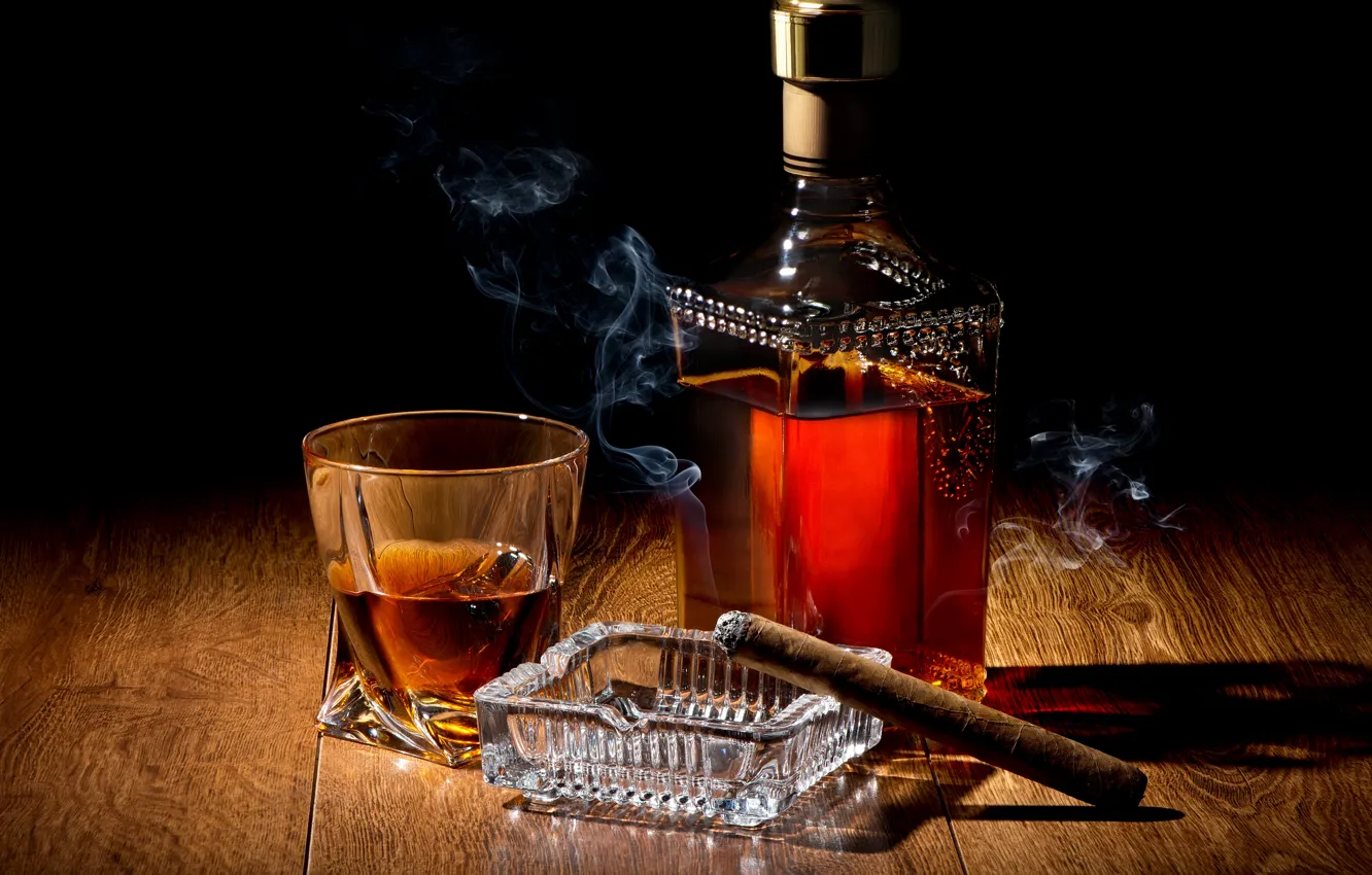 Photo wallpaper glass, smoke, shadow, cigar, whiskey, smoke, drinks, whisky