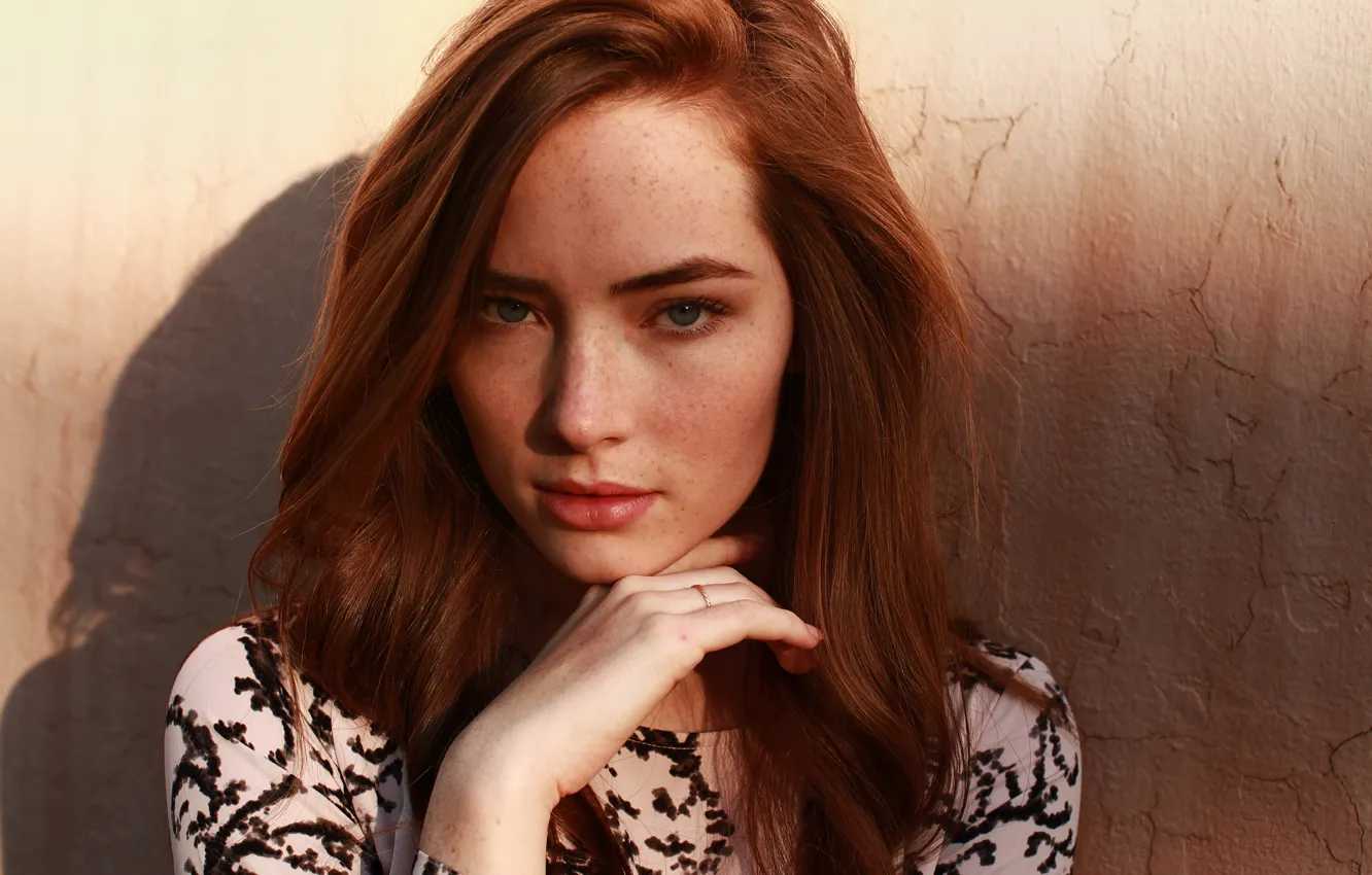 Photo wallpaper eyes, look, girl, red