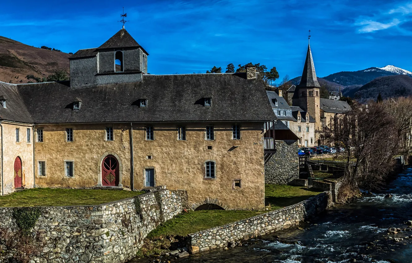 Photo wallpaper the sky, the sun, trees, mountains, river, France, home, valley