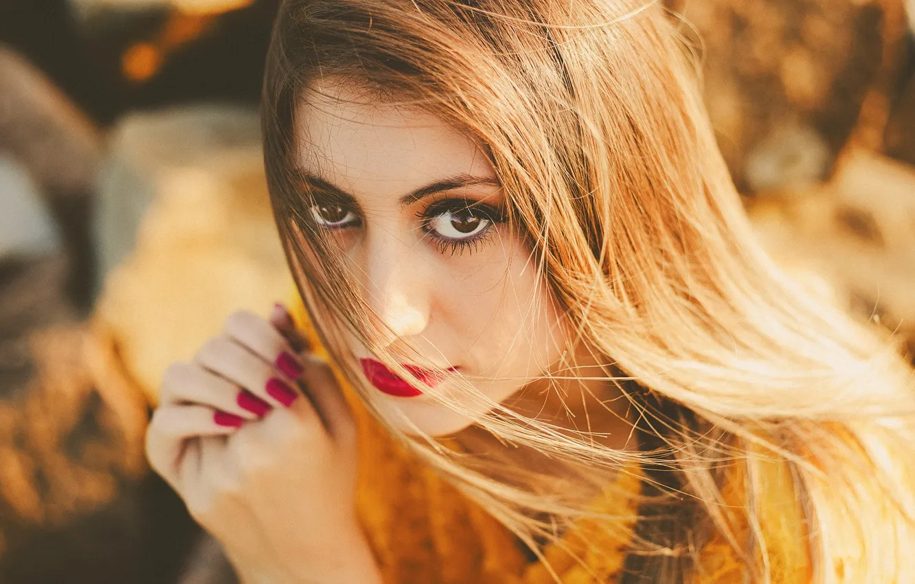 Photo wallpaper look, girl, portrait, Caroline