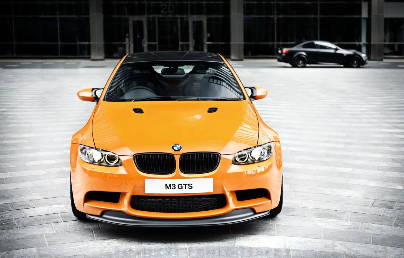 Photo wallpaper orange, bmw, BMW, the front, orange, e92, daylight, carbon fiber roof