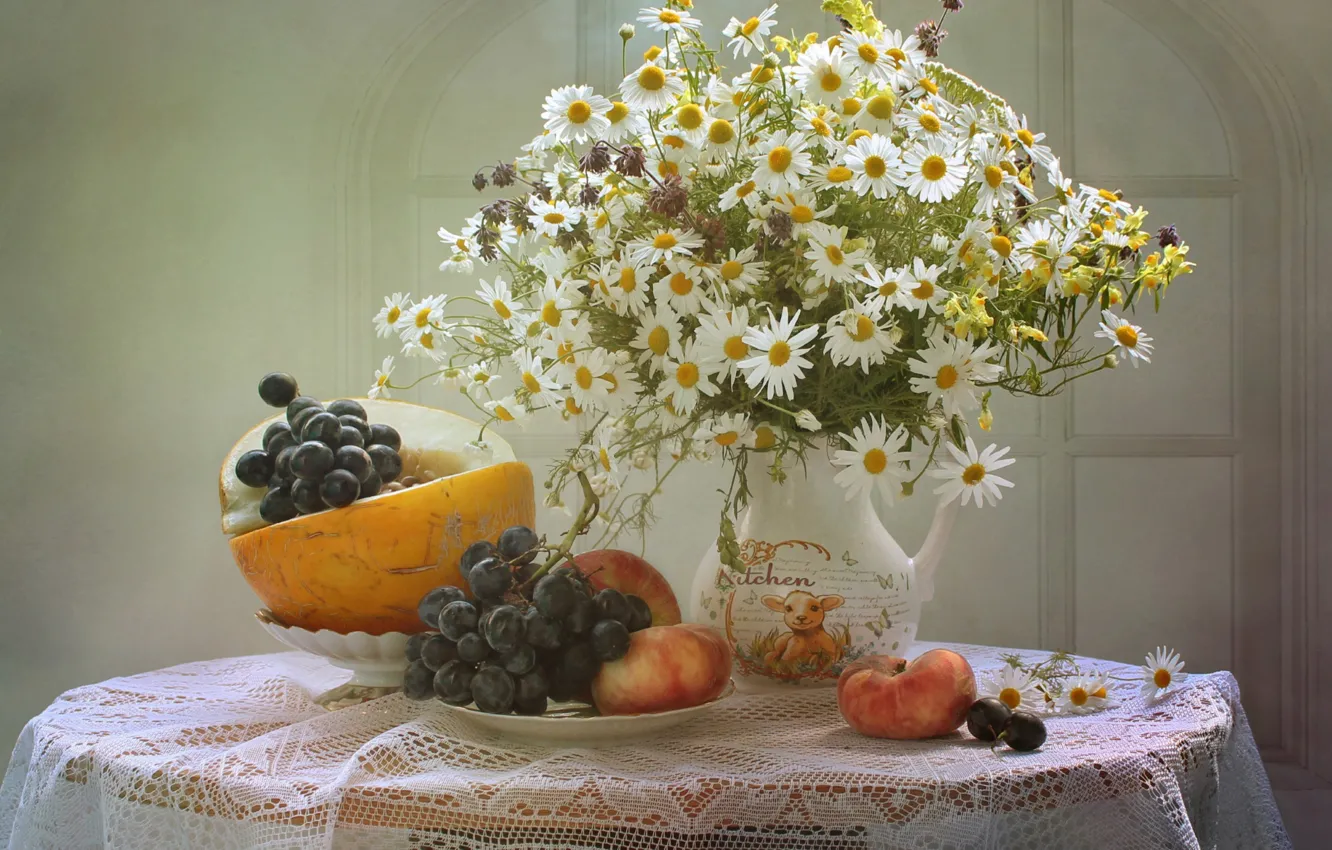 Photo wallpaper chamomile, bouquet, grapes, pitcher, peach, melon