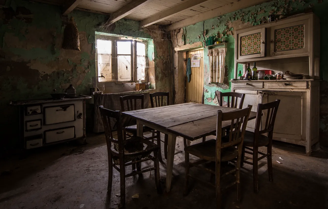 Photo wallpaper table, chair, naturalism