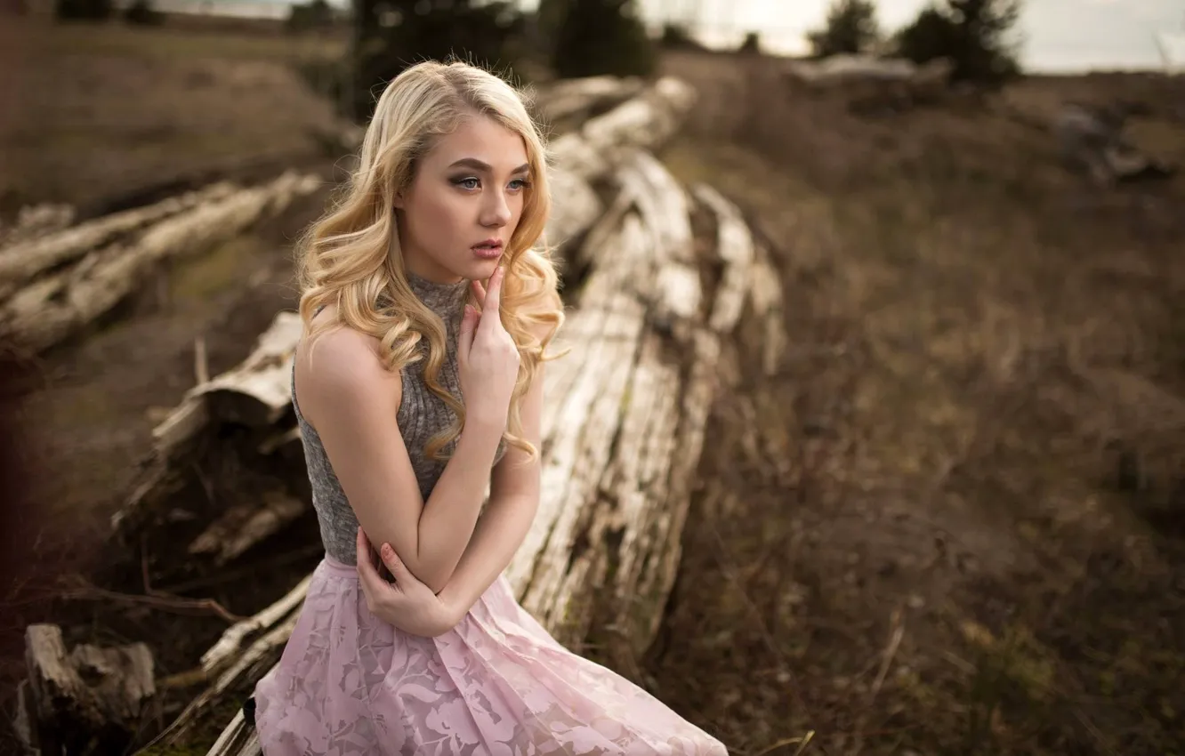 Photo wallpaper pose, model, portrait, makeup, hairstyle, blonde, sitting, nature