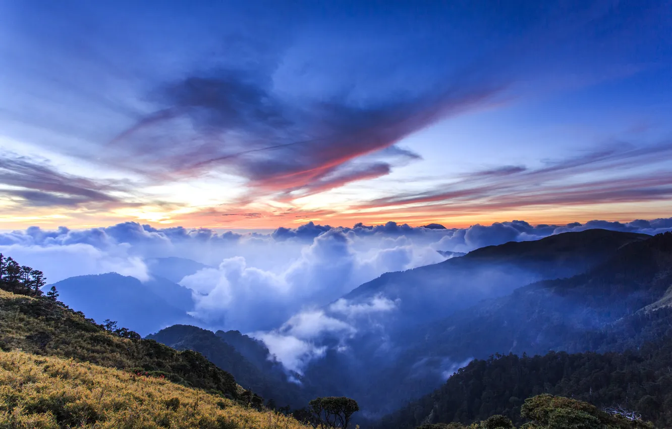 Photo wallpaper clouds, mountains, hills, height