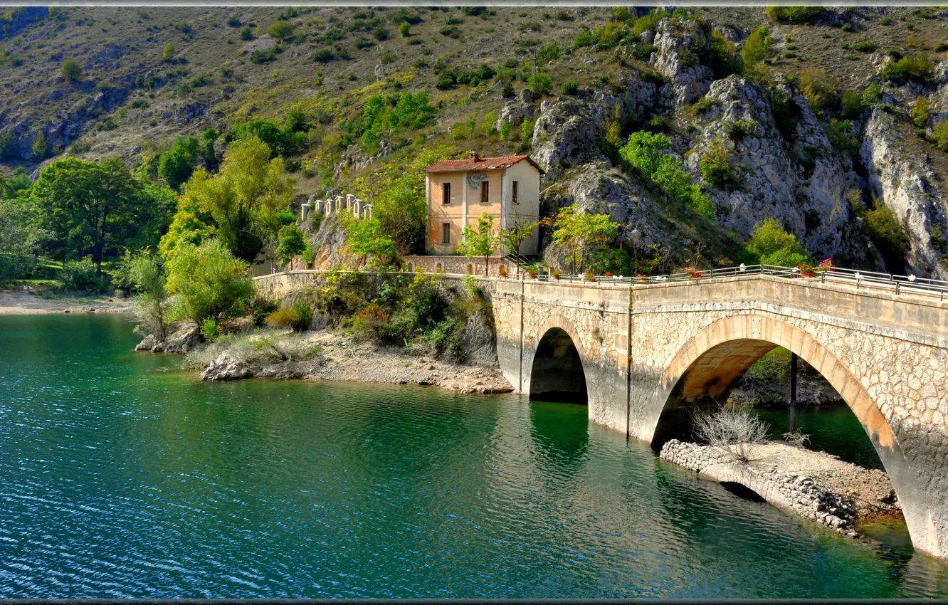 Photo wallpaper mountains, bridge, lake, house, Italy, Villalago