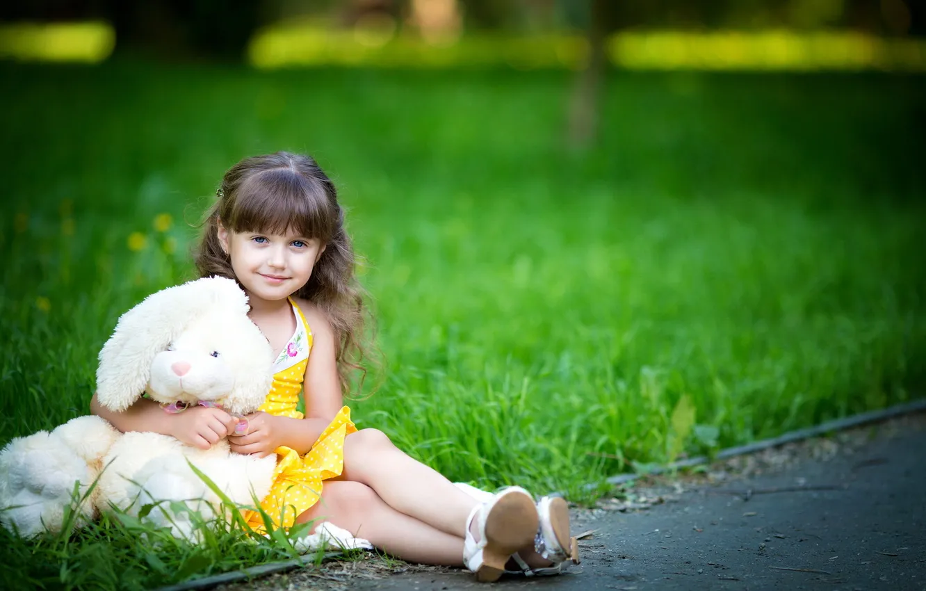 Photo wallpaper mood, toy, girl