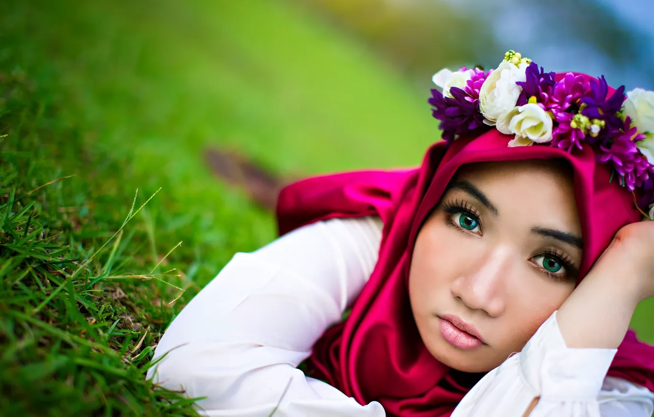 Photo wallpaper look, face, mood, wreath, Bib Mansor