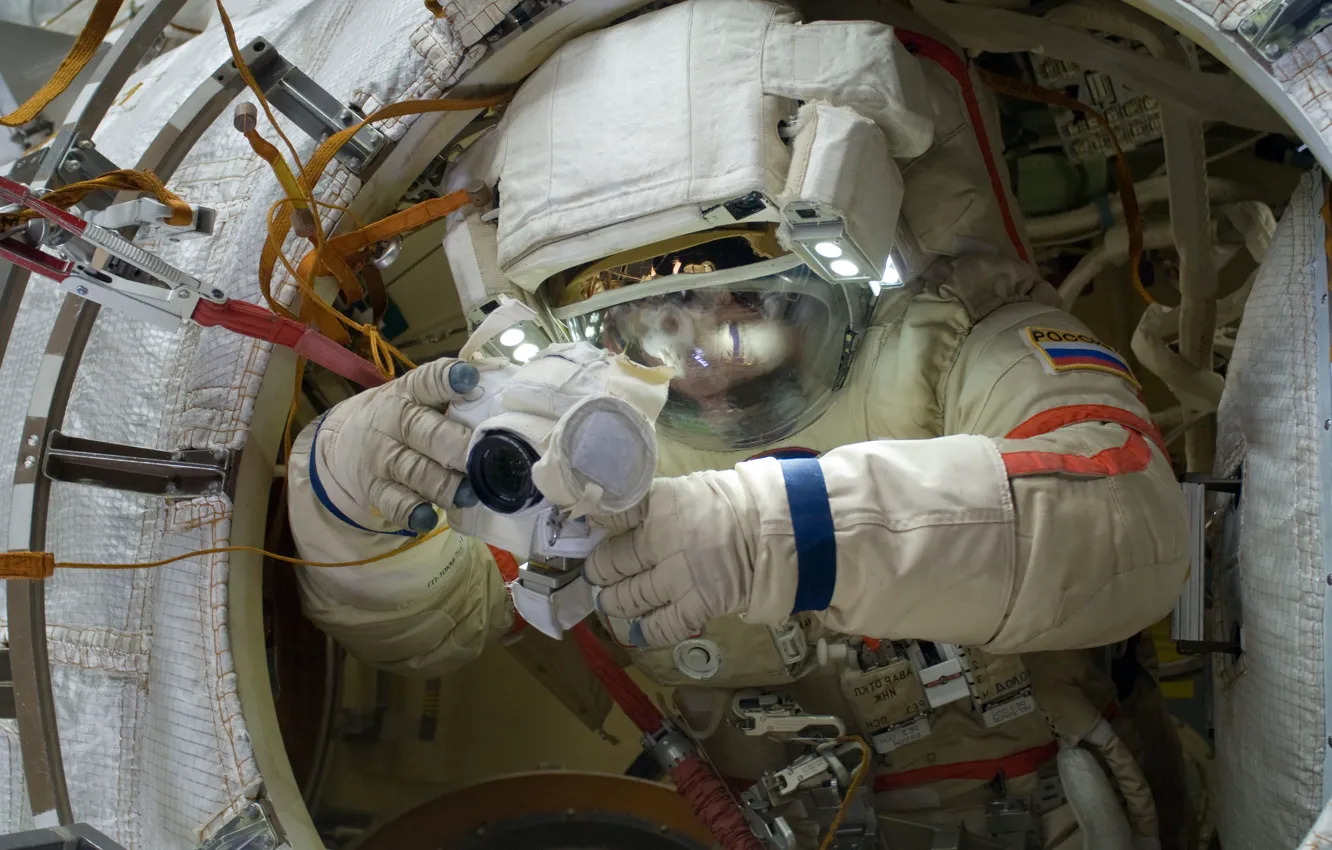 Photo wallpaper Space, ISS, the spacewalk, Russian cosmonaut