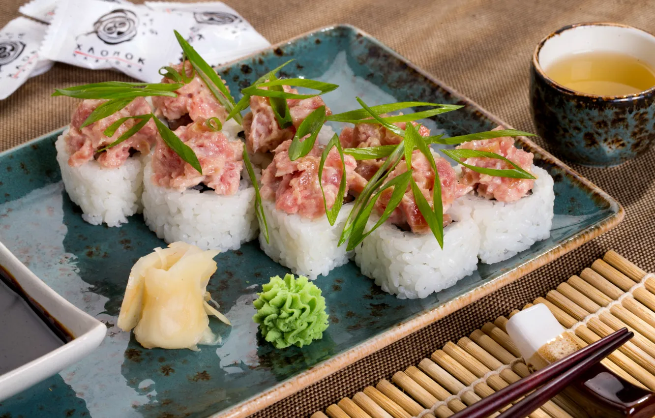 Photo wallpaper tea, bow, figure, sushi, rolls, wasabi, ginger